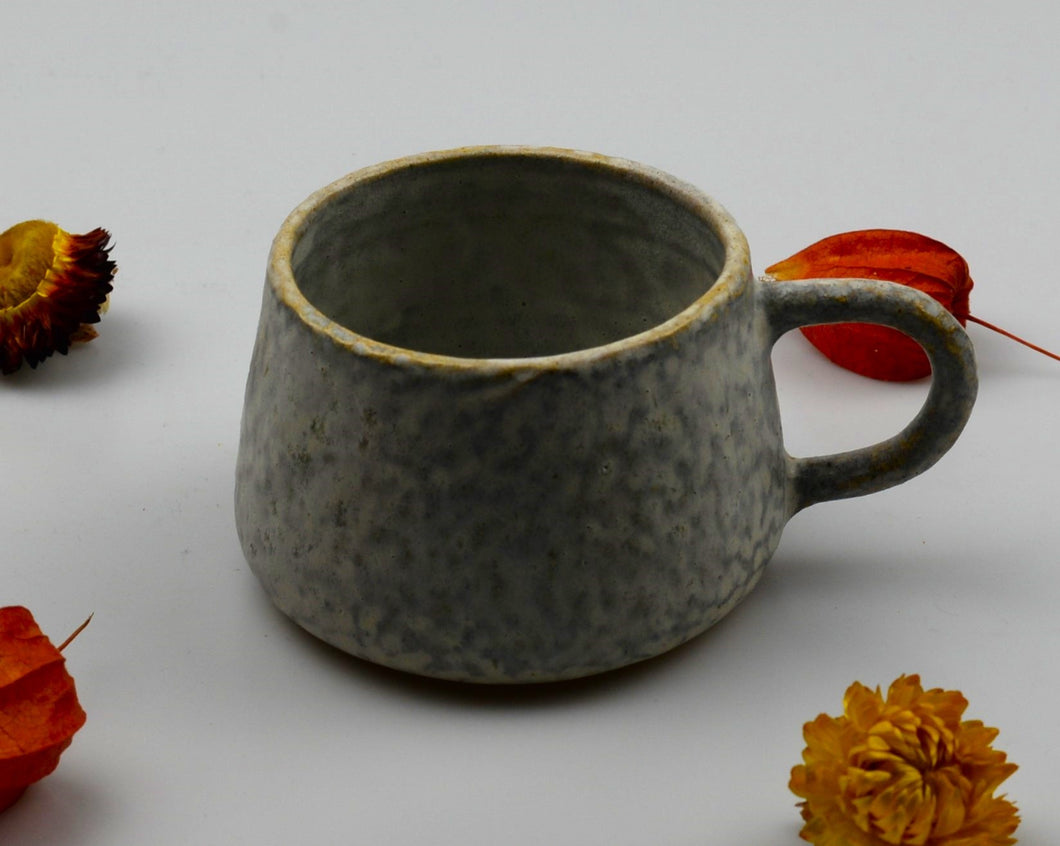 Unique ceramic cup - HAU2