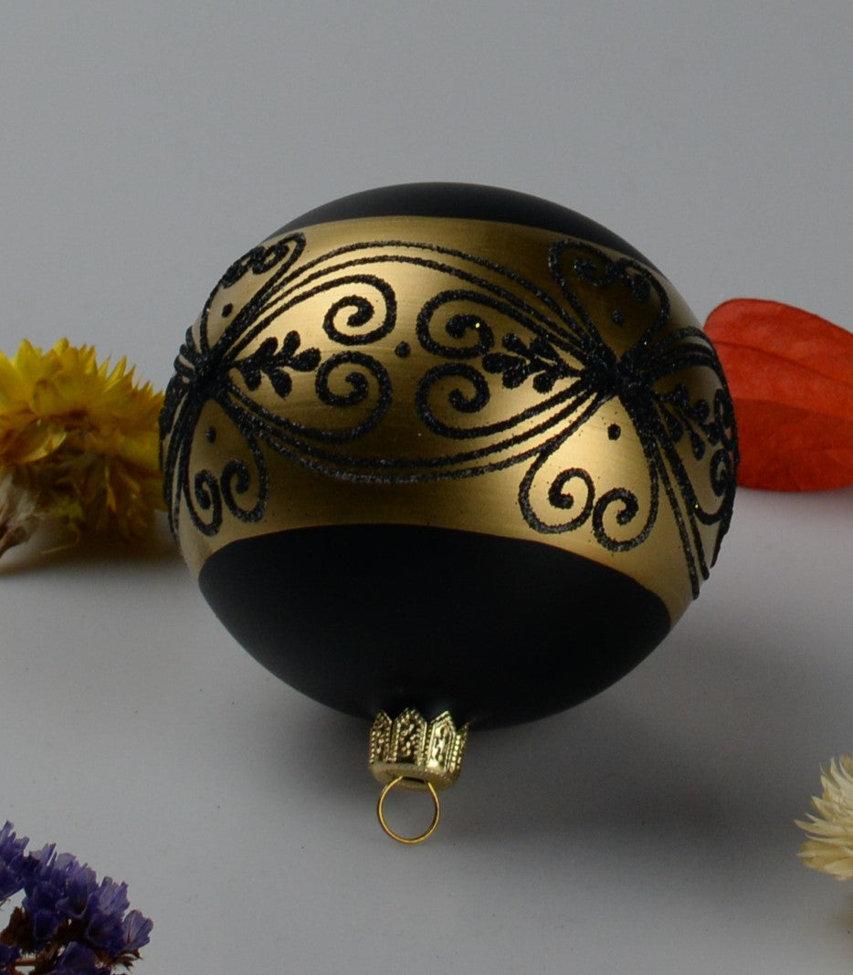 Handmade Christmas ball - black