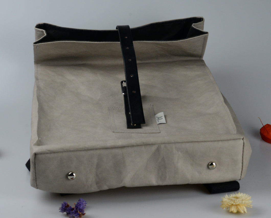 Kraft tex backpack - ideal for laptop.